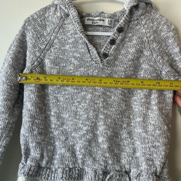 Abercrombie Kids girls cozy cotton hooded sweater with lace layer size 3-4 - Picture 7 of 9